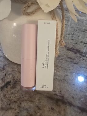 Glossier G Suit Touch Lip Creme In Curve NIB